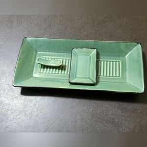 Sakura serving dish with sauce dish